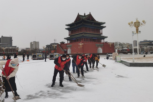 聞雪而動 義務清雪  中臨人在行動